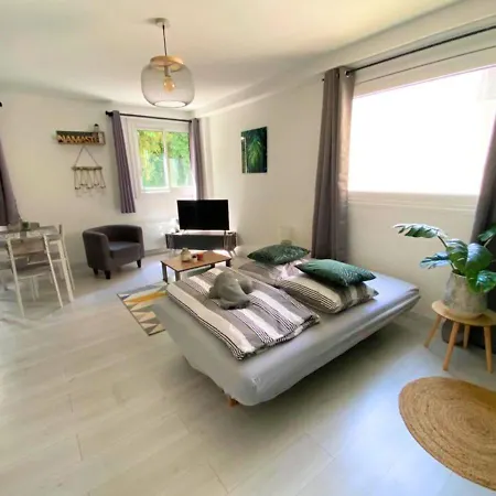 Chez Aida-centre Poitiers-la Conciergerie. Apartament Poitiers